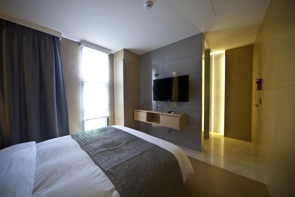 Stanford Hotel And Resort 済州市 部屋 写真
